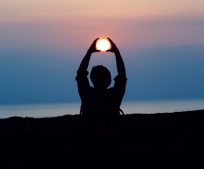nousana reach for the sun 2